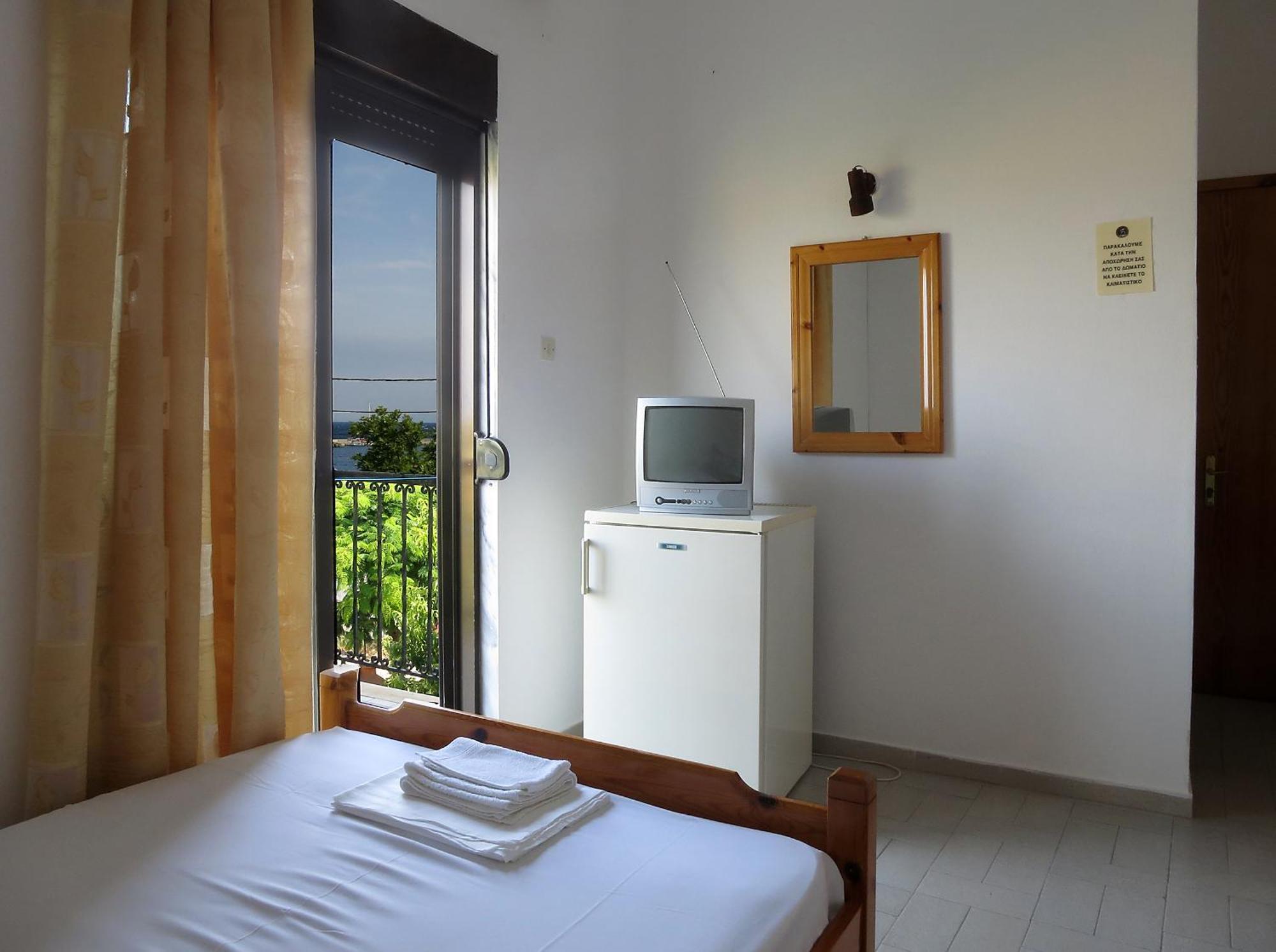 Thanasis Matsas Rooms Kamariotissa المظهر الخارجي الصورة